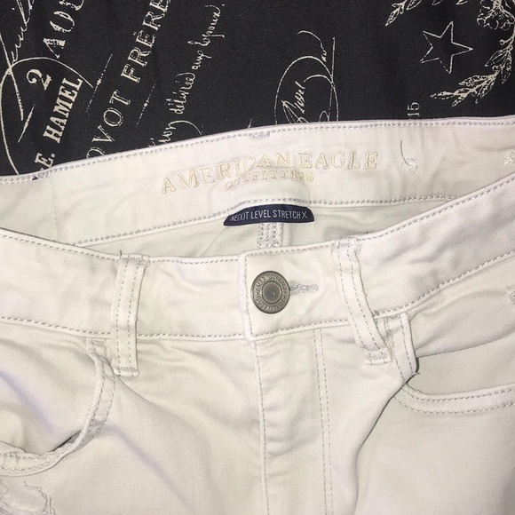 Jeans - Picture 2 of 3